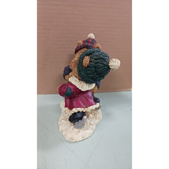 Vintage Windsor Bears of Cranberry Commons Ice Skating - Picture 4 of 6